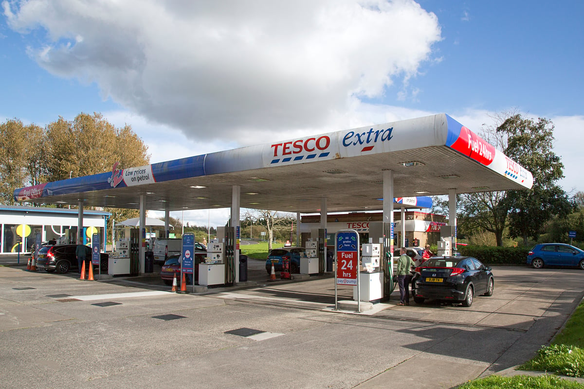 Supermarkets 'denying drivers fair fuel prices' with 15p per litre margins
