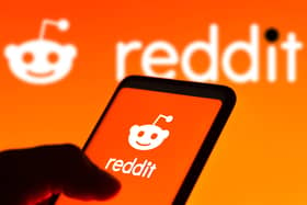 The Reddit app has gone down leaving hundreds unable to access the site on their phones