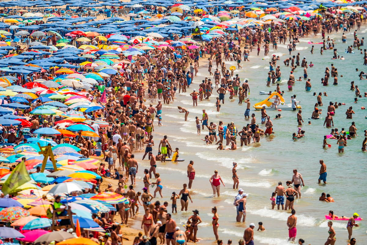 Holidaymakers heading to Spain warned of largely unknown rule with hefty fines