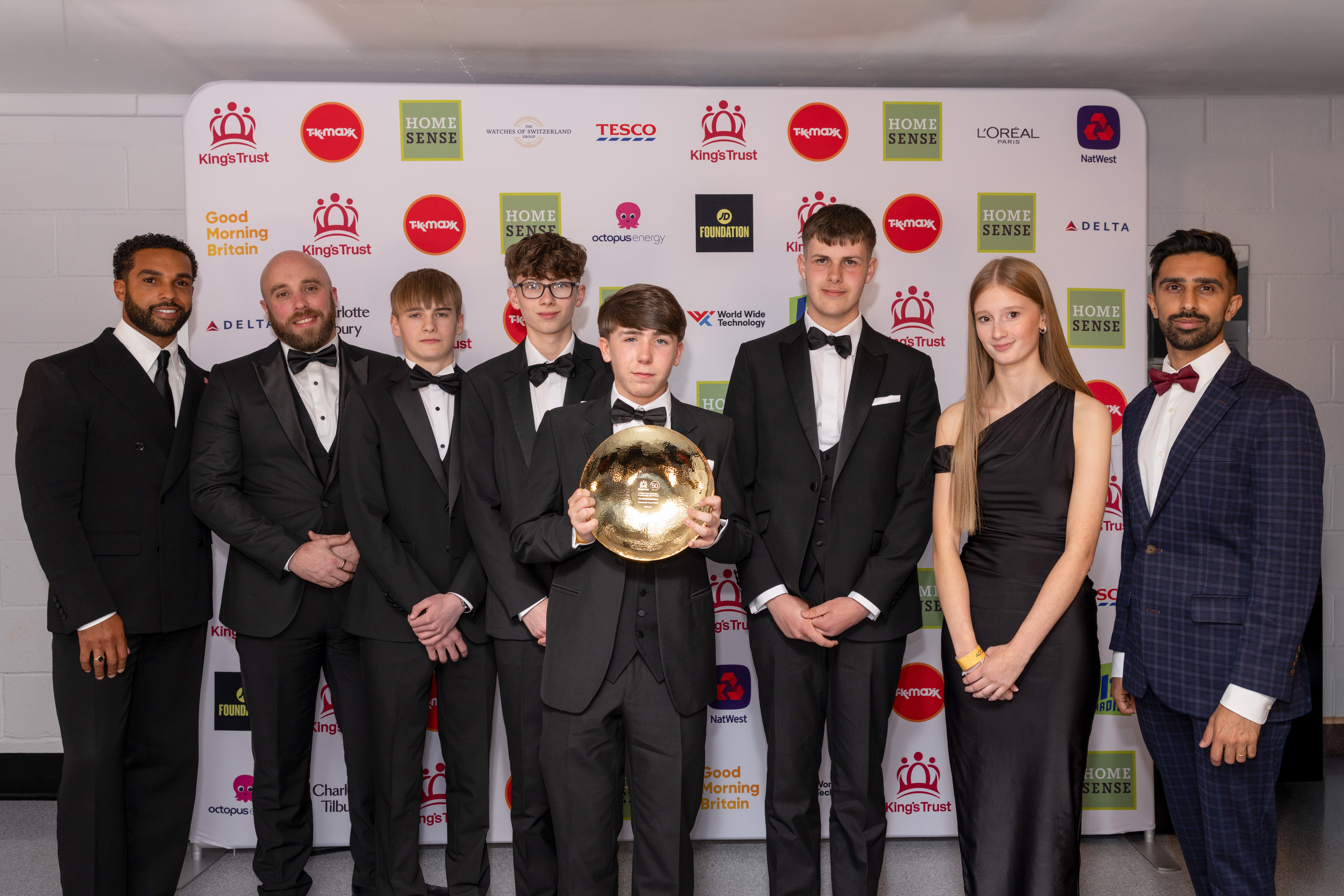 PUPILS FROM STRABANE MEET HIS MAJESTY THE KING AFTER WINNING ...