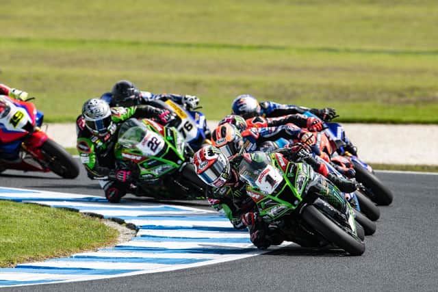 Kawasaki's Jonathan Rea leads the chasing pack at Phillip Island in Australia.