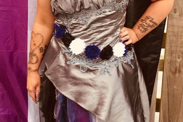 Amanda Large