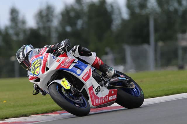 Michael Dunlop on the Buildbase Suzuki during the official BSB test at Donington Park.