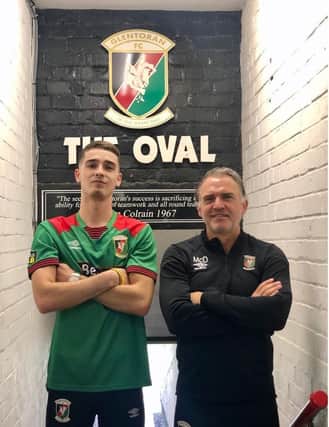 Jay Donnelly (left), with Glentoran head coach Mick McDermott. Pic by Pacemaker.