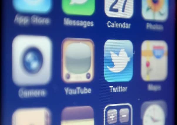 Twitter ‘pile-ons’ have become a commonplace phenomena, with even relatively-uncontroversial viewpoints deemed ‘offensive’ and beyond-the-pale by some users