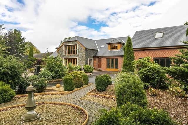 1 SHANEOGUESTOWN ROAD,Dunadry, County Antrim BT41 4QL