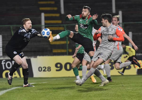 Robbie McDaid at a stretch for Glentoran against Larne on Saturday. Pic by Pacemaker.