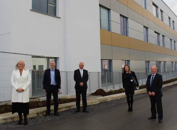 Colette Cowan, CEO, UL Hospitals Group, Joe Hoare, Assistant National Director, HSE Estates, Tom McNamara, Partner, MCA Architects, Clodagh Hanratty, Estates Manager, HSE Estates and Martin McCloskey, CEO Western Building Systems standing outside the new 60-Bed Block at University Hospital Limerick