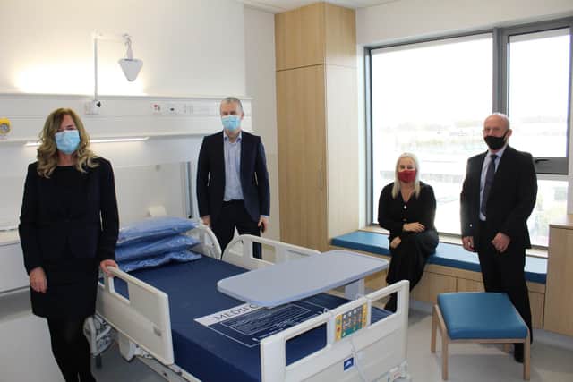 Pictured in one of the ensuite single rooms in the new 60-Bed Block at University Hospital Limerick were Clodagh Hanratty, Estates Manager, HSE Estates, Joe Hoare, Assistant National Director, HSE Estates, Colette Cowan, CEO, UL Hospitals Group and Martin McCloskey, CEO, Western Building Systems