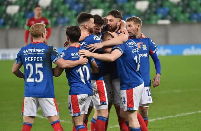 Linfield players celebrate Shayne Lavery's goal. Pic Colm Lenaghan/Pacemaker