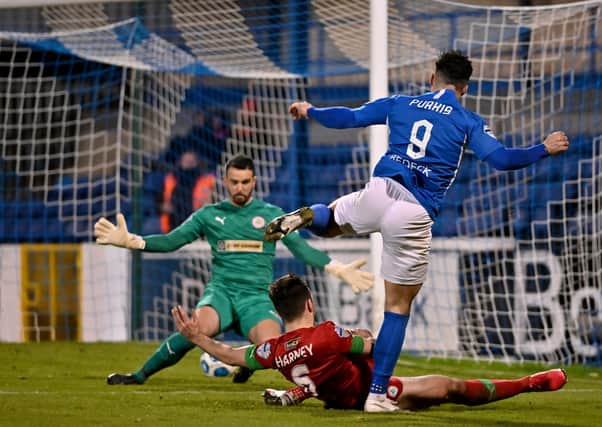 Danny Purkis fires home Glenavon’s equaliser against Cliftonville. Pic by INPHO.
