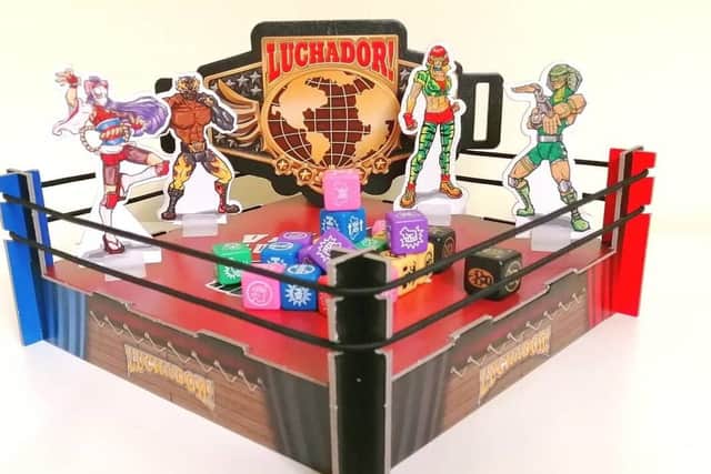 Lucador! Mexican wrestling dice game