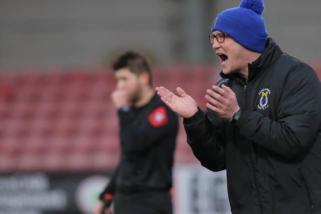 Kris Lindsay has parted company with Dungannon Swifts