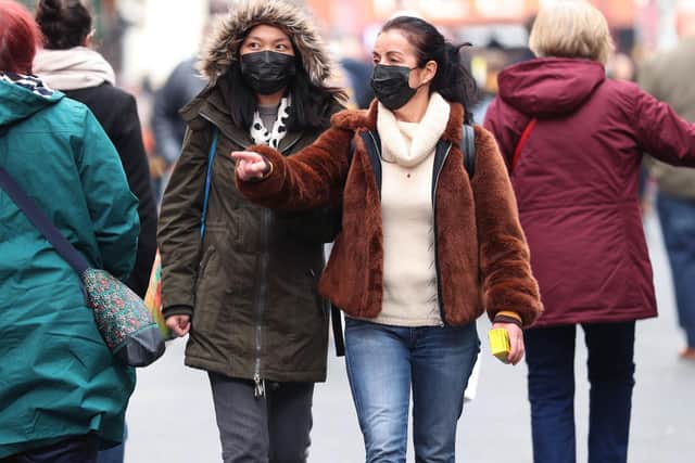 People wearing masks to prevent coronavirus