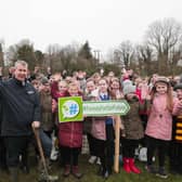 Pupils from schools across NI help DAERA Minister Edwin Poots MLA plant the first of 1,000 tree saplings at CAFRE’s Loughry College, Cookstown as part of the new ‘Forests For Our Future’ programme, which aims to plant 18 million trees by 2020