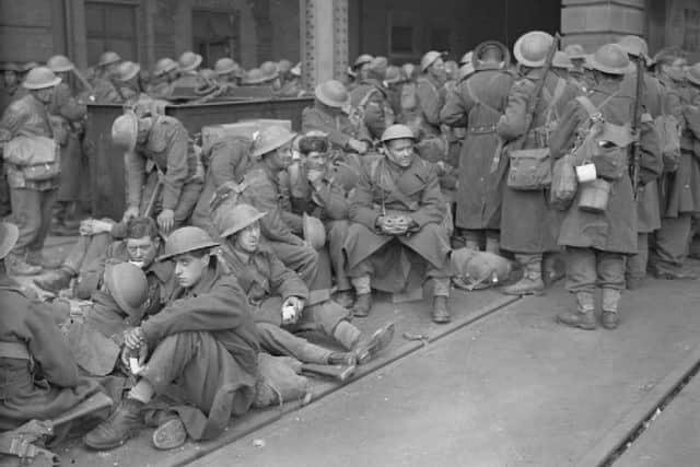 Evacuated troops on the Quay in Dover