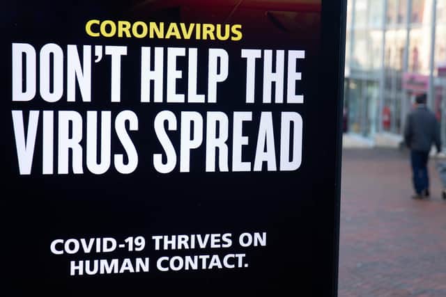 'Don't help the virus spread' government coronavirus sign