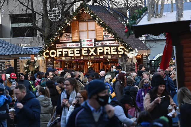 Pacemaker Press 21/11/21
Belfast's Christmas Market opened on Saturday after being cancelled in 2020 due to the Covid-19 pandemic.
Situated in the grounds of Belfast City Hall, all visitors will need to show proof of Covid-19 vaccination or a negative test. Pic Colm Lenaghan/Pacemaker