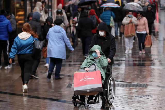 A wet Black Friday in Belfast.   Picture by Jonathan Porter/PressEye