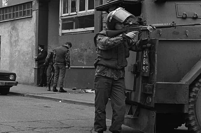 Troops on the streets of Belfast during the Troubles. PACEMAKER PRESS INTL. BELFAST.