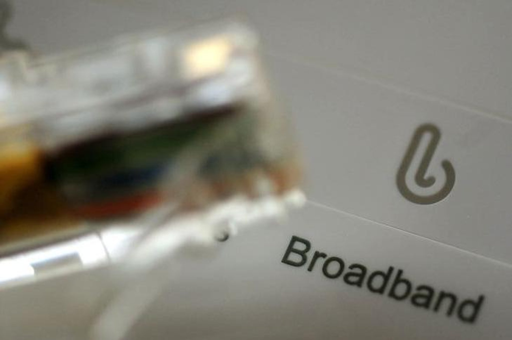 DUP and Sinn Fein in fresh clash – this time over cash for rural broadband