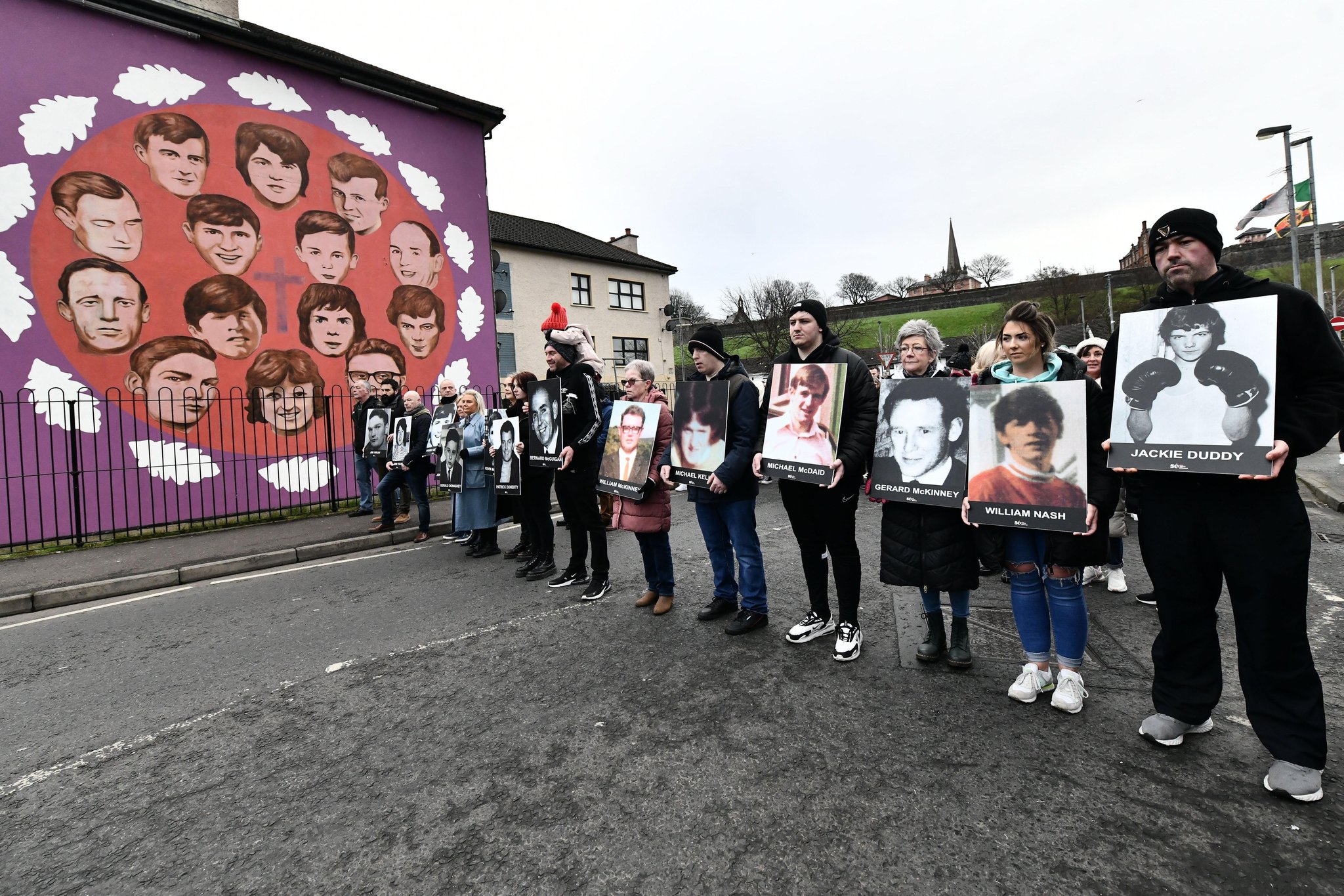 Unionists should join forces with Bloody Sunday families