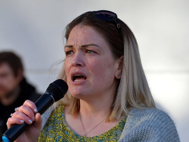Sinead Quinn speaking at the Derry Against Fuel Poverty rally in Waterloo Place on Saturday afternoon last. Photo: George Sweeney.  DER2209GS – 056
