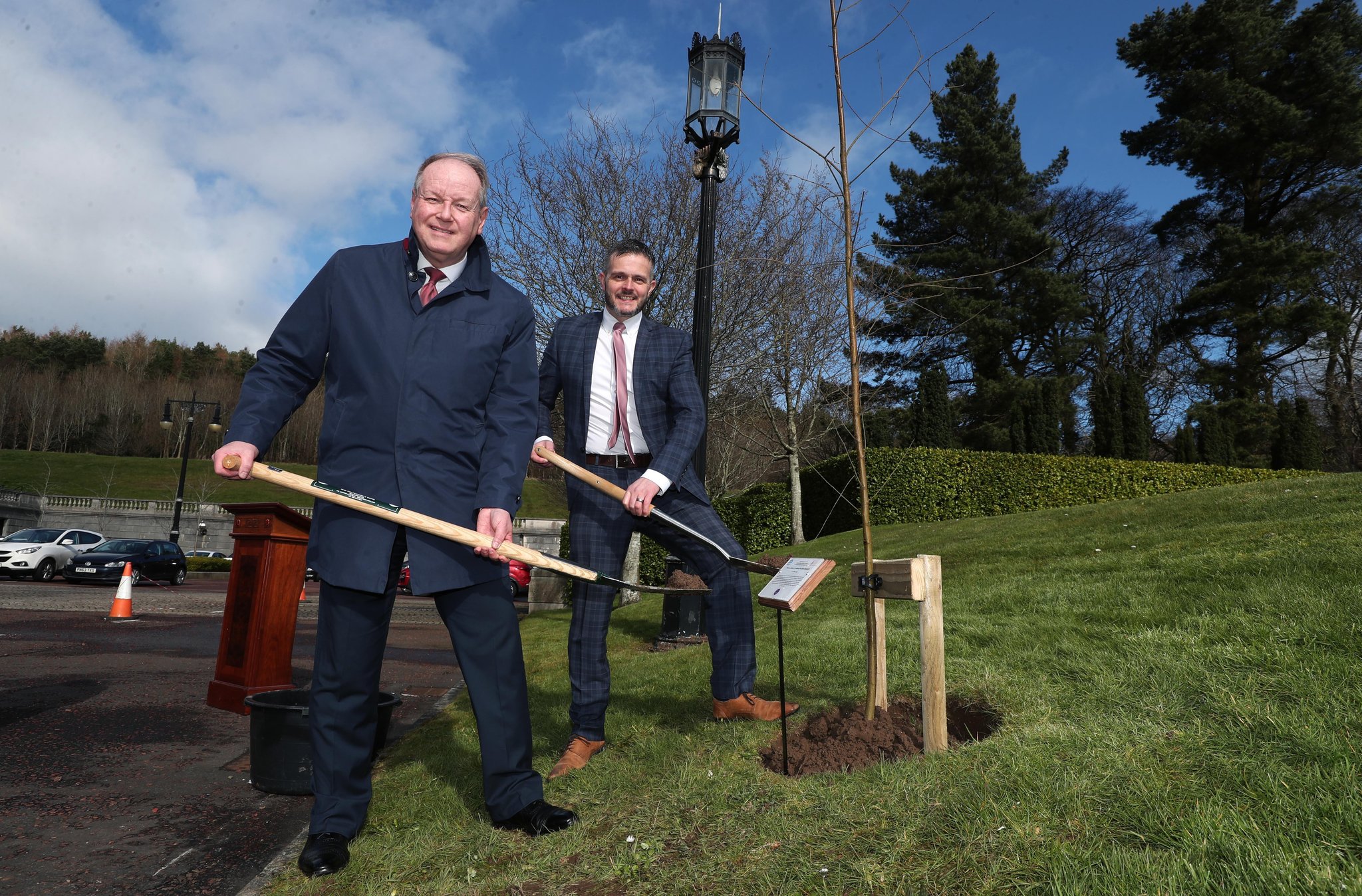 Watch as Sinn Fein take part in tree planting ceremony for Queen's Jubilee