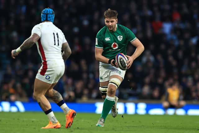 LONDON, ENGLAND - MARCH 12:  Iain Henderson of Ireland runs with the ball during the Guinness Six Nations Rugby match between England and Ireland at Twickenham Stadium on March 12, 2022 in London, England. (Photo by David Rogers/Getty Images)