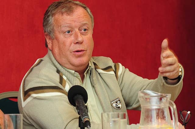 The former IRA bomber Robert McClenaghan, who was a
director of a group, Paper Trail, which got proceeds from a book written by Lyra McKee, who was murdered by republican
terrorists