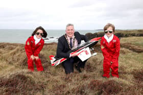 Launching the NI International Air Show 2022 is Mayor of Causeway Coast and Glens, Councillor Richard Holme,s and two excited pupils, Leo McIntyre and Evie Cowan, from Mill Strand Integrated Primary School in Portrush.