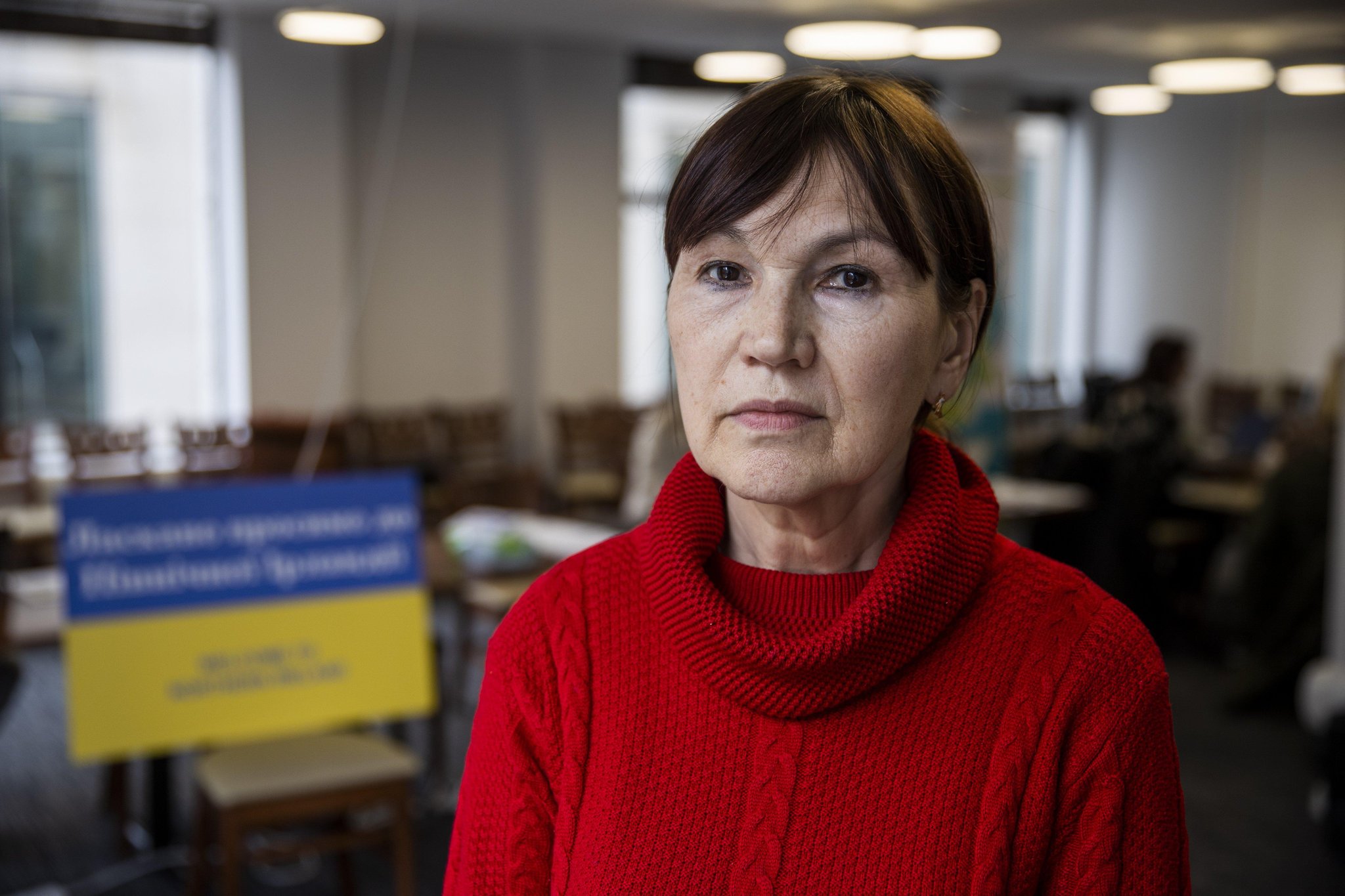 It's my duty to help: Ukrainian woman at refugee advice centre