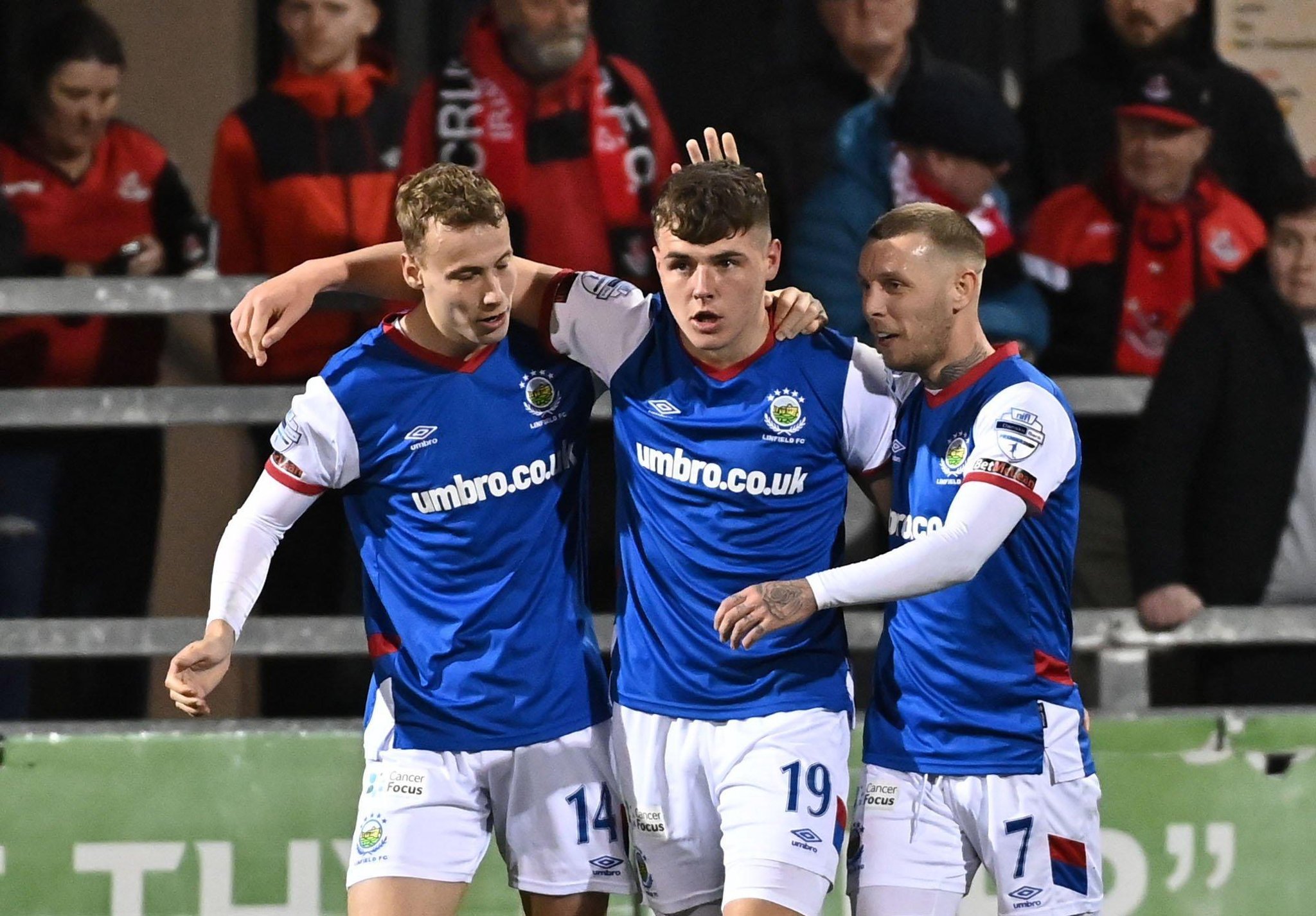 Ethan's 'Devine' intervention for Linfield again
