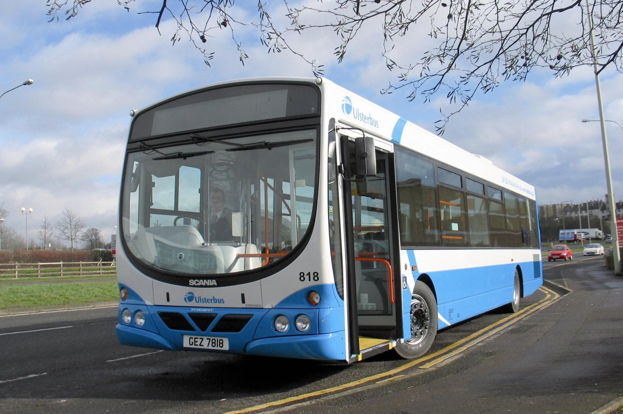 Bus drivers' strike averted as Translink make pay offer