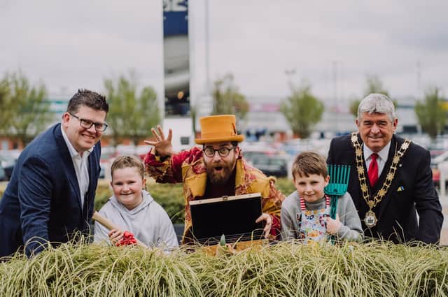 Young budding gardeners, Harry and Rosa Wallwin, join (L-R) Chris Flynn, Centre Director at The Junction, Gary Crossan, Cahoots Producer and Mayor of Antrim and Newtownabbey Cllr Billy Webb MBE JP, in launching the Little Green Fingers programme at Garden Show Ireland