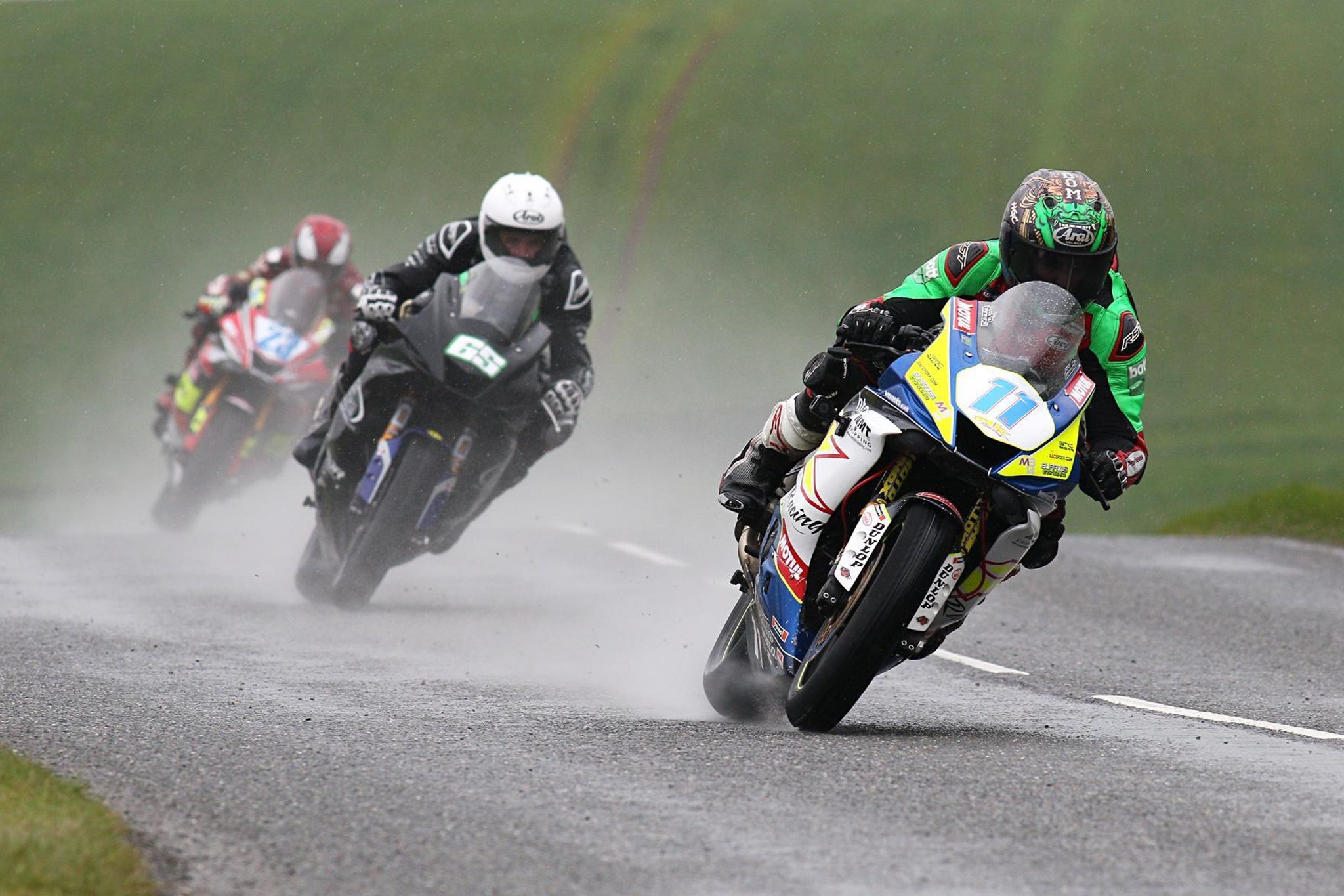 Tandragee 100 abandoned due to deteriorating conditions