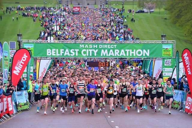 The sea of runners sets off.  Picture: Arthur Allison/Pacemaker Press.
