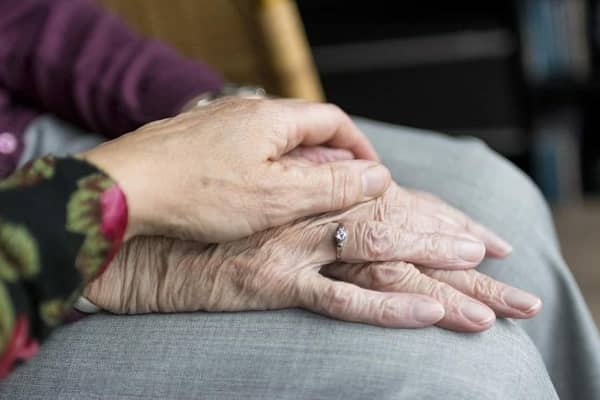 The Alzheimer's Society outlines drug-free ways to ease symptoms of dementia