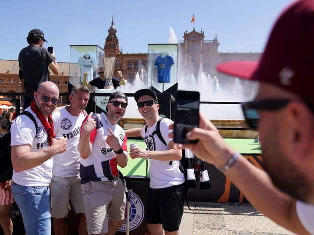 Eintracht Frankfurt fans in the Plaza de Espana before the UEFA Europa League Final at the Estadio Ramon Sanchez-Pizjuan, Seville.