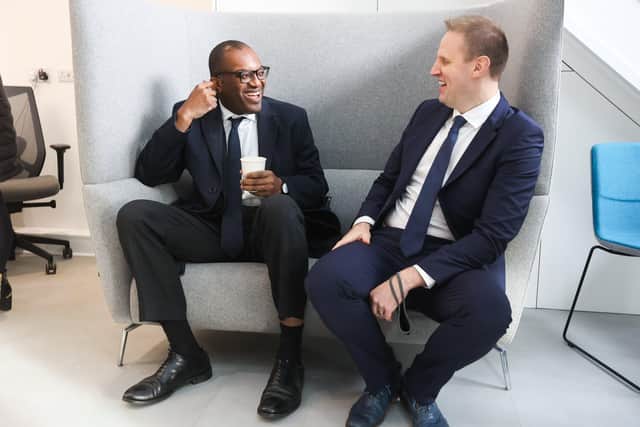 Secretary of State Kwasi Kwarteng with Catagen's CEO Dr Andrew Woods