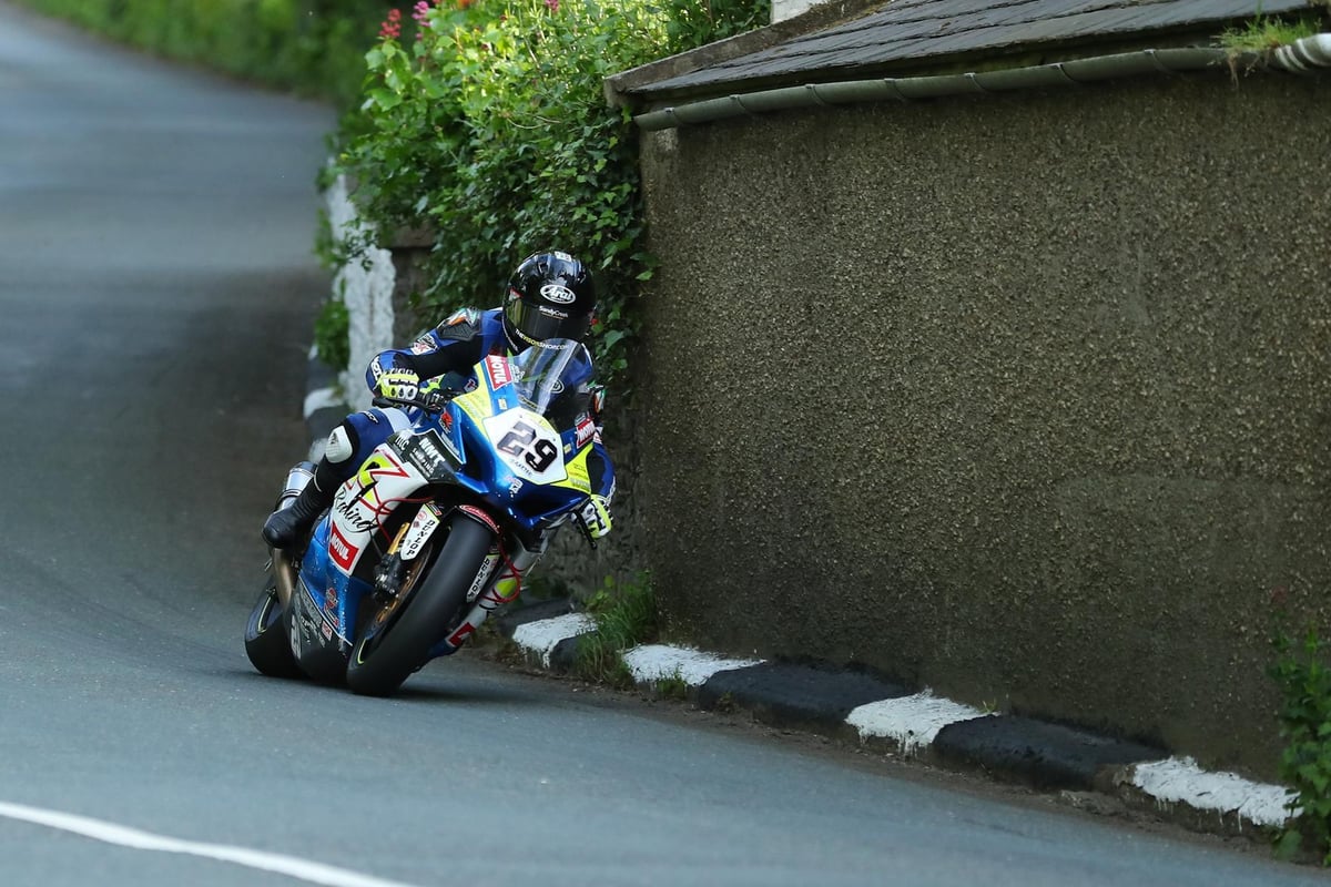 TT 2022: Team boss John Burrows impressed by Mike Browne&#8217;s progress after return from injury
