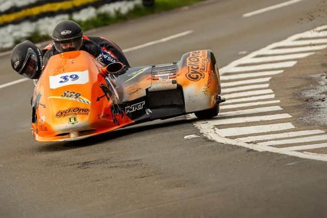 French Sidecar crew César Chanel and Olivier Lavorel in action in happier times.