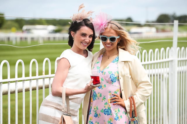 Press Eye - Belfast - Northern Ireland - 17th June 2022 - 

BoyleSports Festival of Racing at Down Royal Racecourse.

Anna Wilson and Katie Graham pictured at the BoyleSports Festival of Racing at Down Royal Racecourse.

Photo by Kelvin Boyes / Press Eye.
