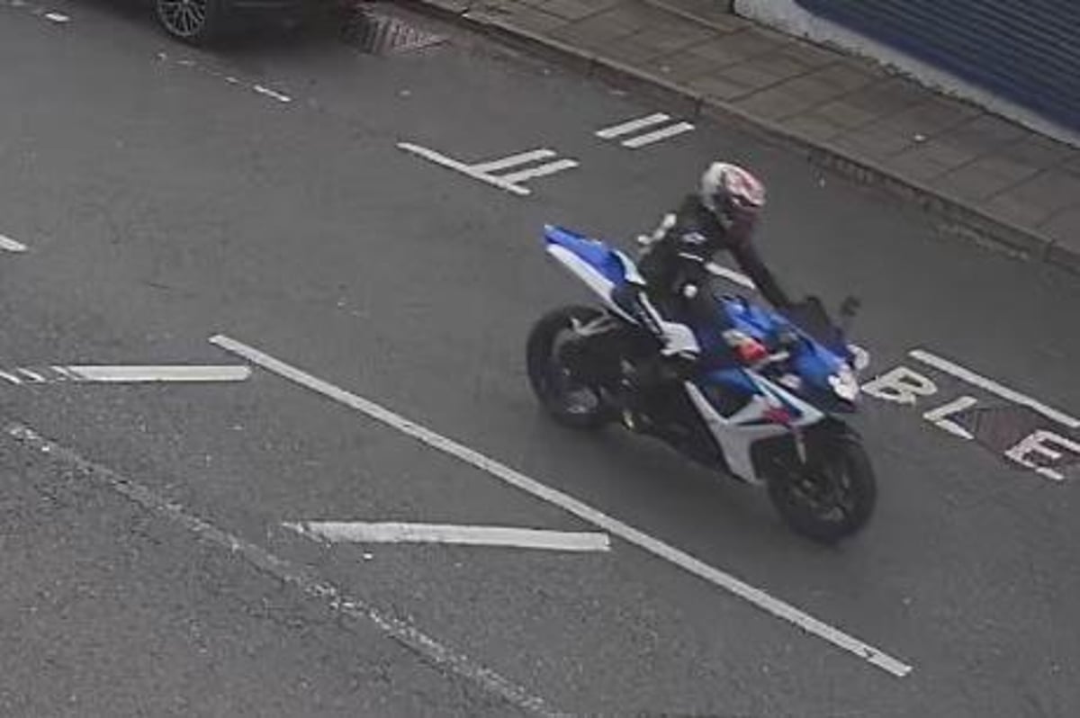 Ainslie Gordon: PSNI release image of second motorcyclist who 'may have been riding' nearby at time of fatal collision - PSNI keen to speak to rider of a blue and white coloured Suzuki GSXR motorcycle