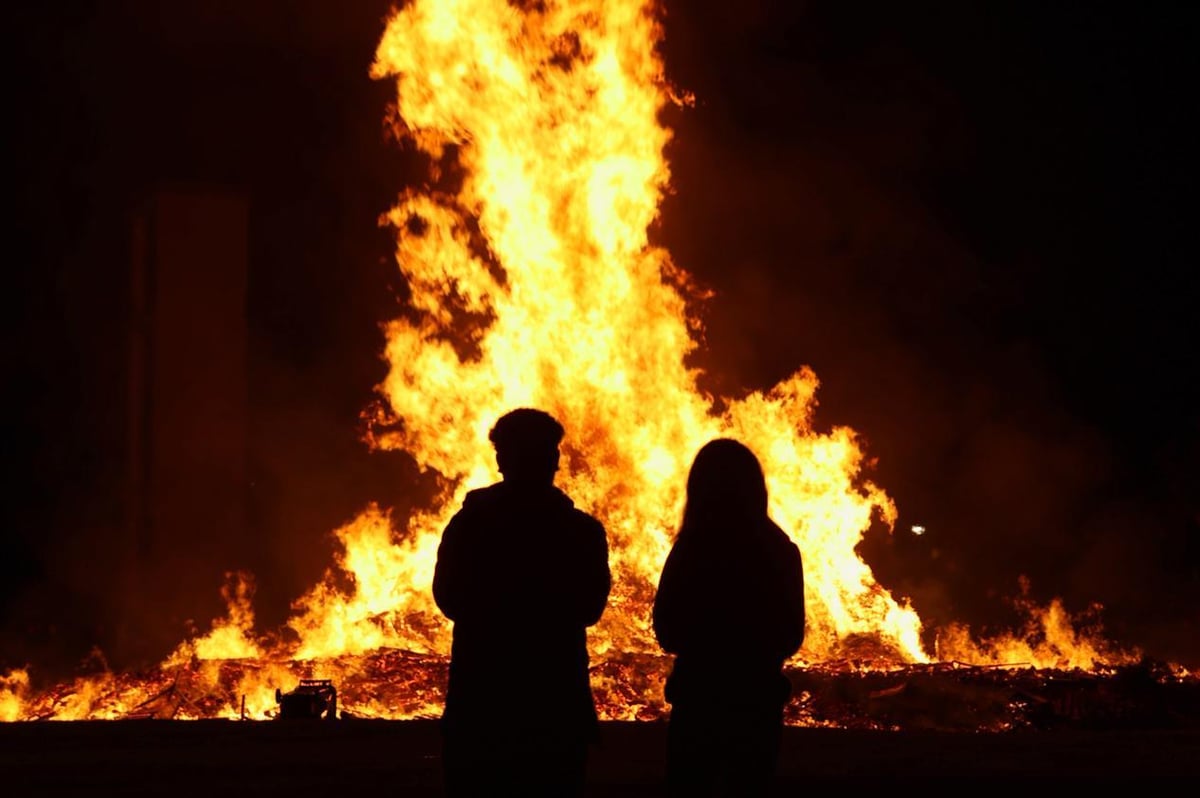 Bonfires to be lit in loyalist areas across Northern Ireland