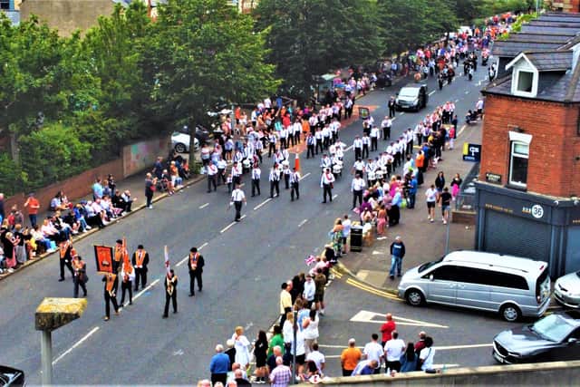 The march passing by Belfast City Hospital