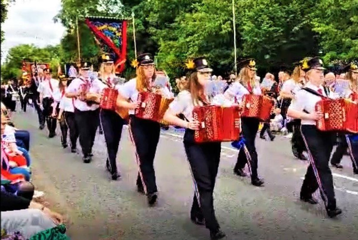 Scarva: WATCH six minutes of bands plus Royal Black brethren as traditional Thirteenth returns to streets of Northern Ireland for first time since 2019