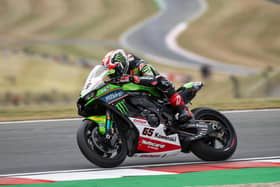 World Superbike title contender Jonathan Rea fnished second in race one on his Kawasaki ZX-10RR at Donington Park on Saturday.