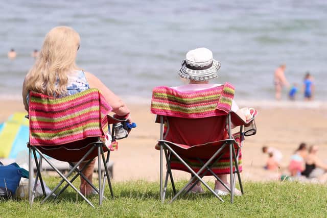 Press Eye - Belfast - Northern Ireland - 19th July 2022

Warm weather continues across Northern Ireland.  People on the beach at Helen's Bay, Co. Down. 

Picture by Jonathan Porter/PressEye