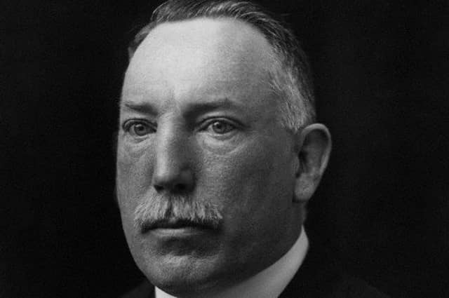 Sir James Craig urged the formation of the Ulster Special Constabulary in 1920